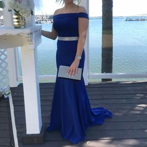 Off the shoulder Dress